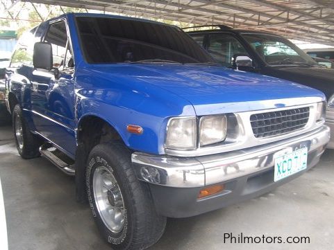 Isuzu MU in Philippines. Great fun in a sporty economy car!