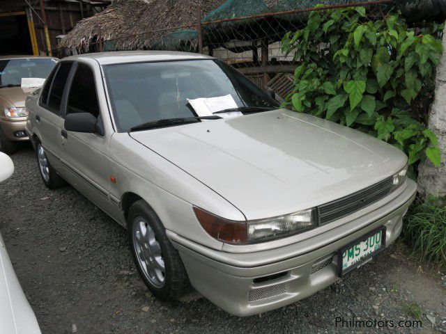 Mitsubishi lancer 1989