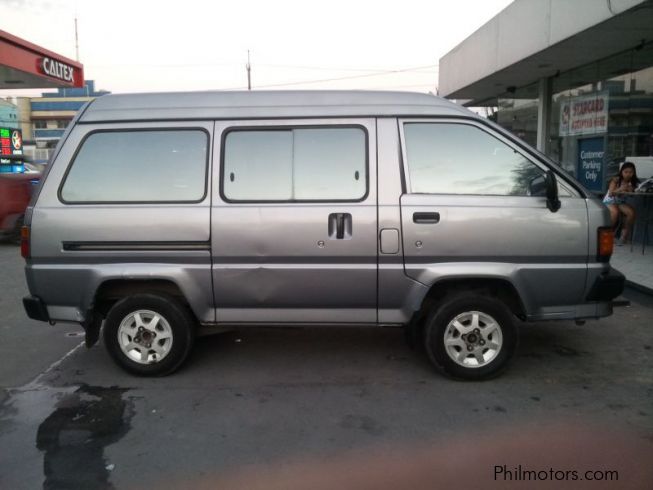 Toyota lite ace 1990