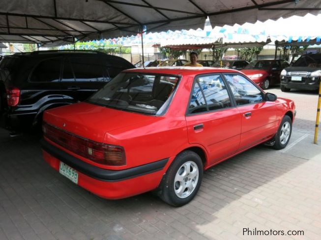 Mazda familia 1996