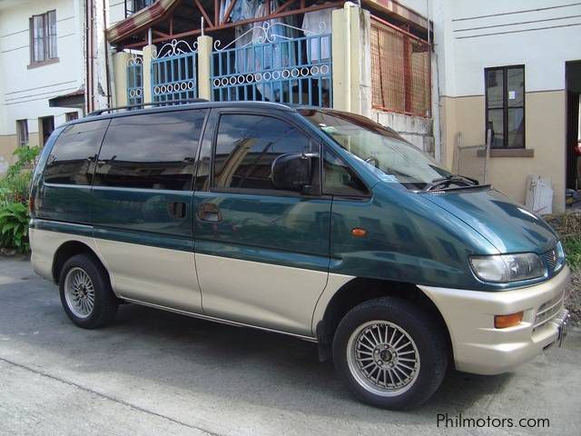 Mitsubishi space gear 1998