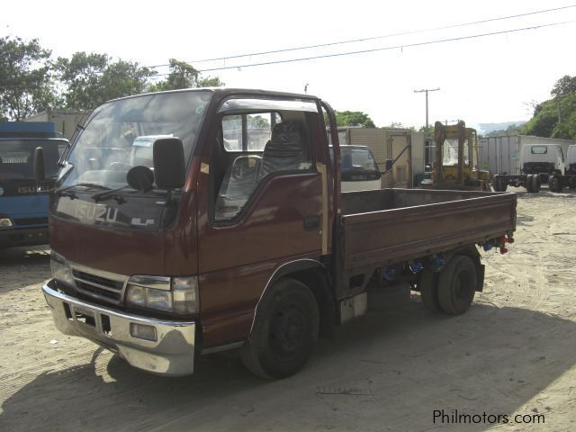 Isuzu elf 1999