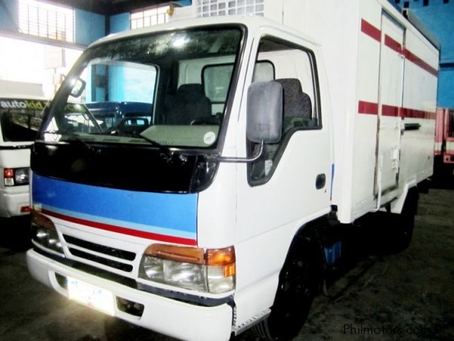 Isuzu elf 1999