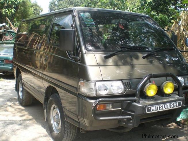 Mitsubishi delica 1999