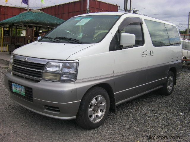 Nissan elgrand 2000