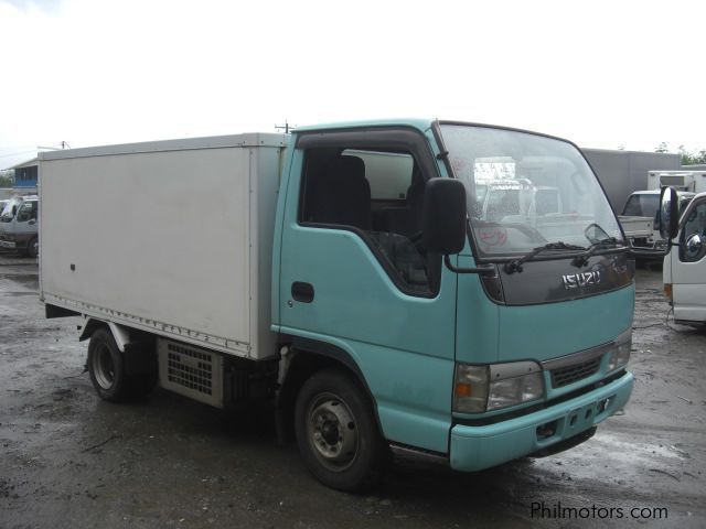 Isuzu elf 2002