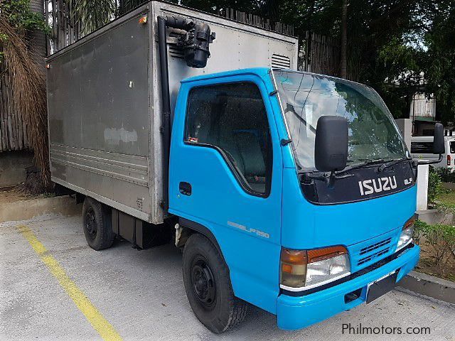 Isuzu elf 2002