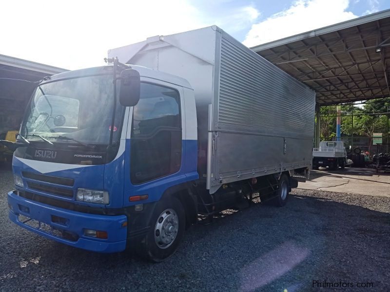 Used Isuzu Forward 8 studs 7.5 tons Molye Aluminium Wing Van 6HK1 ...