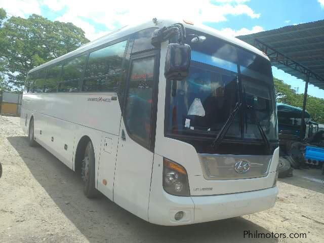 Hyundai universe м 41