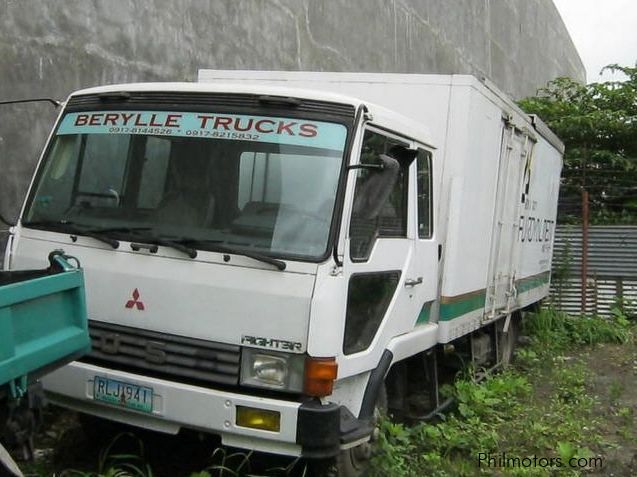 Mitsubishi fuso бетононасос