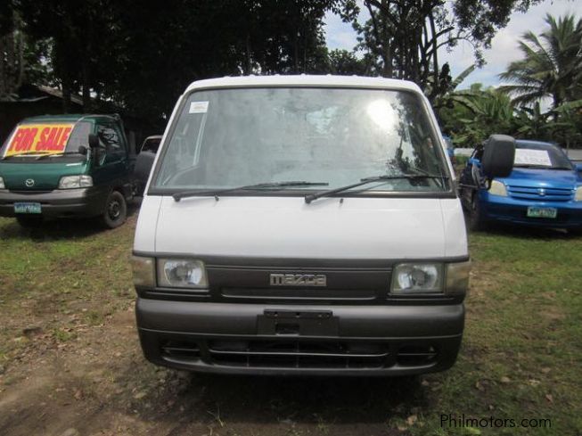 Mazda bongo 2013