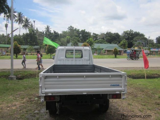 Mazda bongo 2013