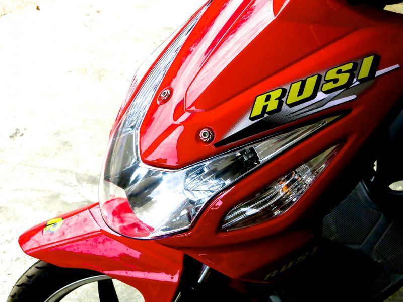 rusi macho 125 price