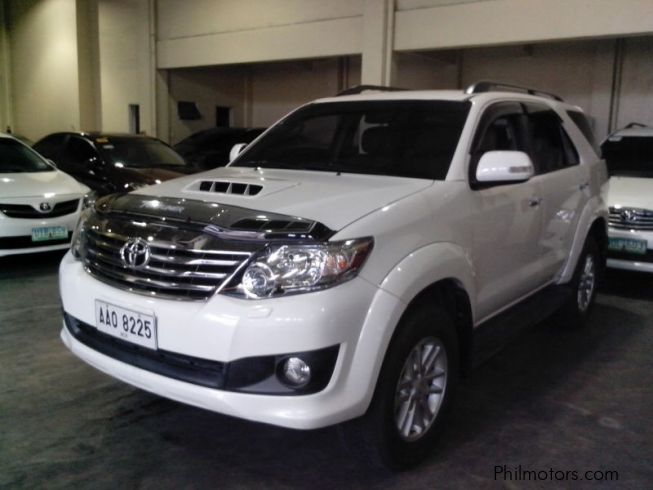 Used Toyota Toyota Fortuner 4x2 2.5 V Autimatic Diesel 2014 