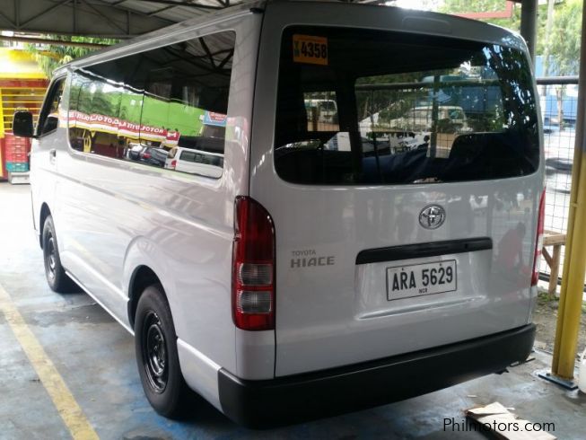 Used Toyota hi ace commuter | 2015 hi ace commuter for sale | Pasig