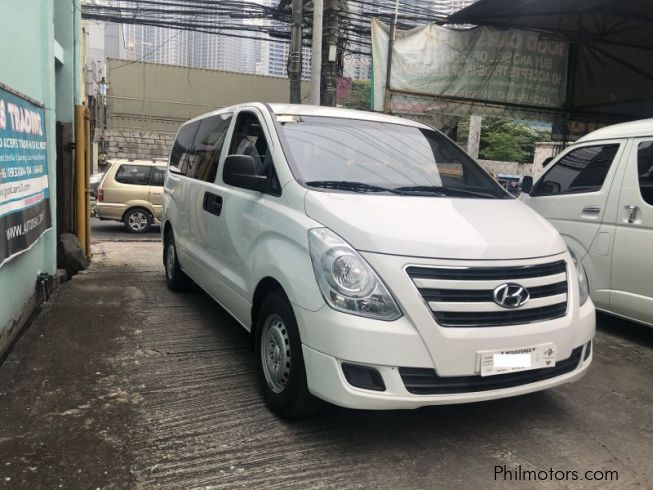 Hyundai grand starex 2016