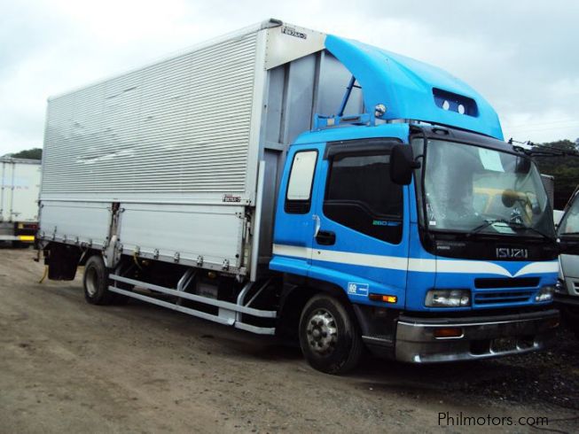 Used Isuzu Forward Wing Van 