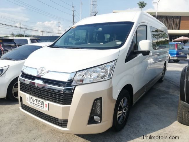 Toyota grand ace