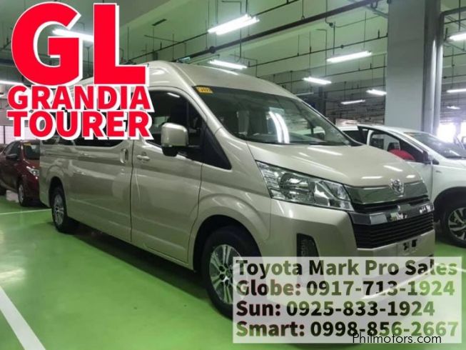 New Toyota Hiace GL Grandia Tourer Bubble Top Promo Philippine Sale ...