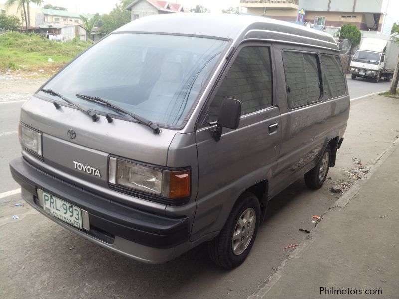 Toyota lite ace 1990