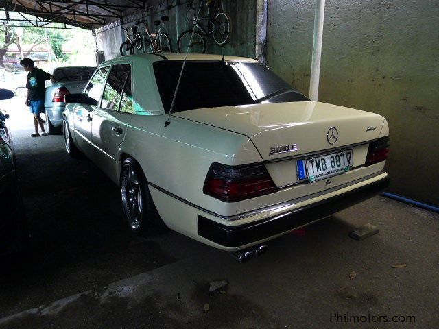 Pre-owned mercedes 240e #3