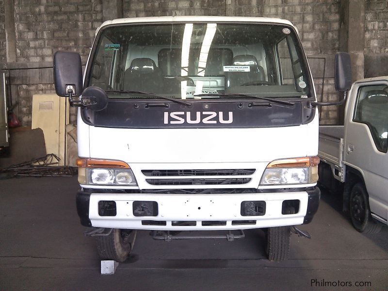 Download Used Isuzu Elf 4X4 NPR-GIGA 14 Feet, 6 Studs, Wide ...