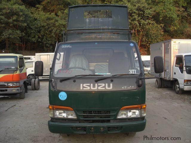 Бампер isuzu elf