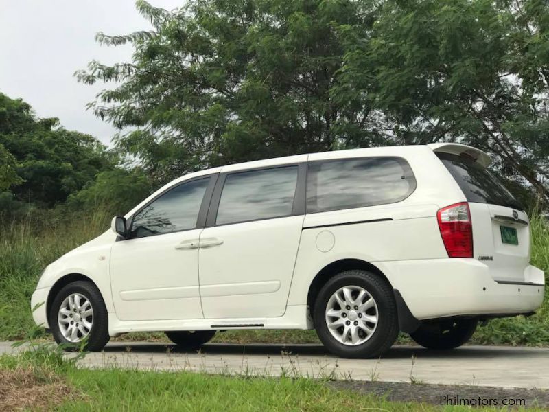 Kia Carnival 2011