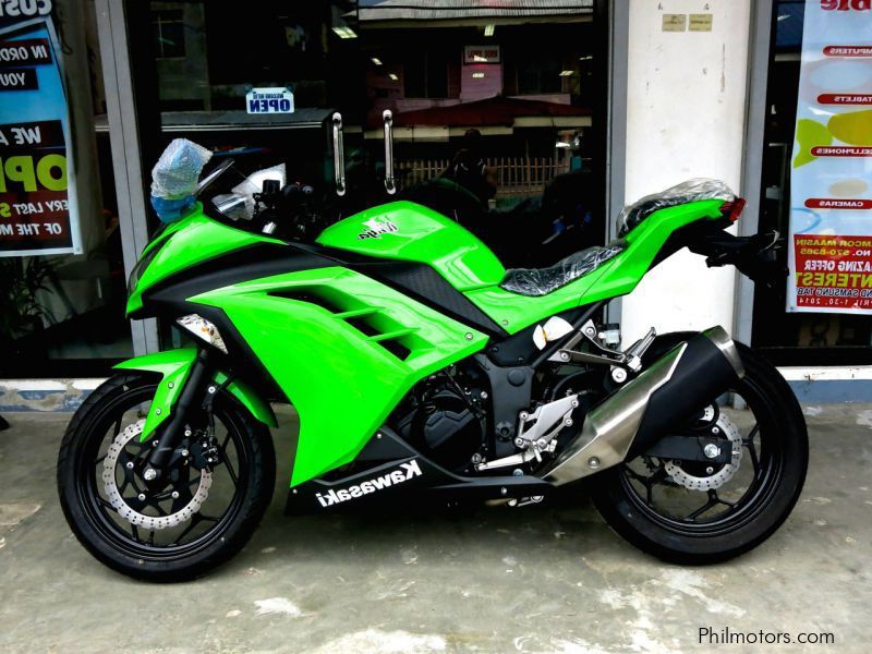 New Kawasaki Ninja 250 R | 2014 Ninja 250 R for sale | Countrywide Kawasaki Ninja 250 R sales | Kawasaki Ninja 250 R Price ₱250,000 | Bikes ATV's &